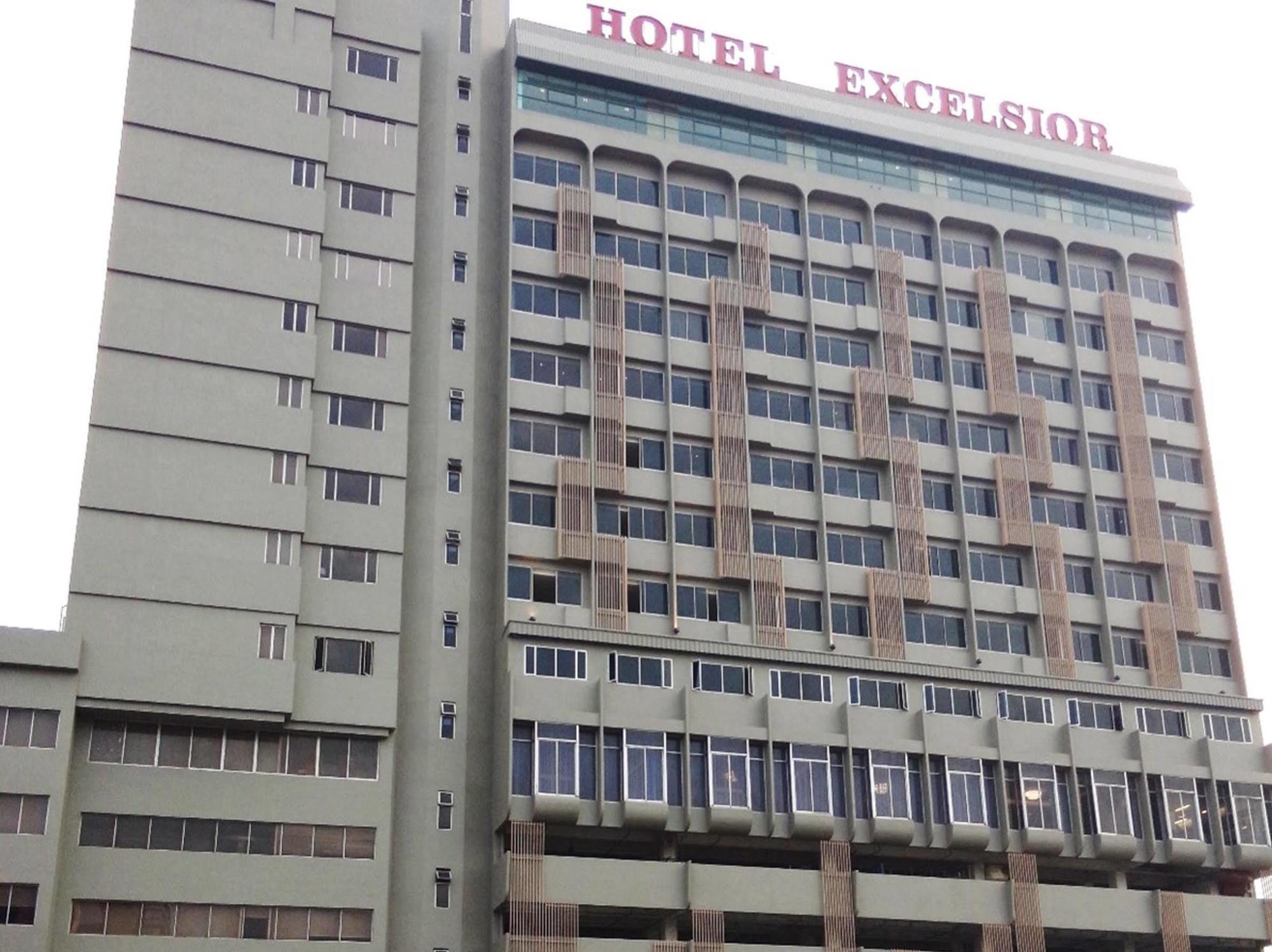 Hotel Excelsior Ipoh Bagian luar foto